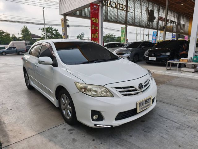รถ Toyota Altis 1.6 E CNG สี ขาว