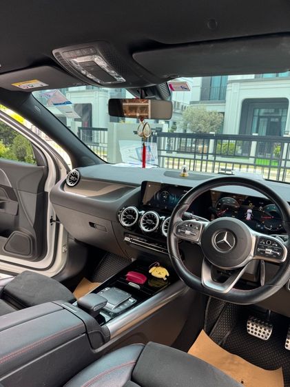 Mercedes-Benz GLA-Class 2021 GLA200 Utility-car เบนซิน ไม่ติดแก๊ส เกียร์อัตโนมัติ ขาว รูปที่ 4