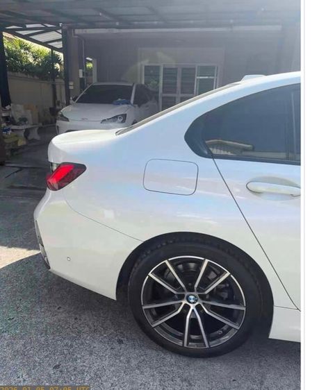 BMW Series 3 2023 320Li Sedan เบนซิน ไม่ติดแก๊ส เกียร์อัตโนมัติ ขาว