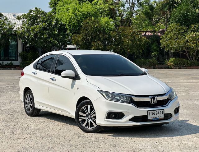 รถ Honda City 1.5 V Plus i-VTEC สี ขาว