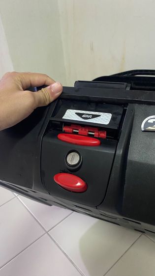 Givi 43 L กล่องท้ายรถมอเตอร์ไซค์ รูปที่ 7