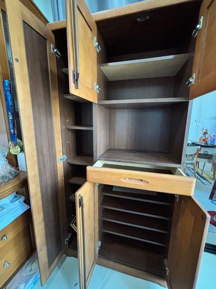 ขายตู้ชั้นวางของ เก็บหนังสือ มีกระจกในตัว  ขนาดกว้างยาวสูง 37 x 87 x 183 ซม. รูปที่ 6