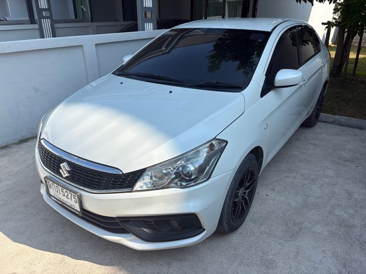 Suzuki Ciaz 2021 Sedan เบนซิน เกียร์อัตโนมัติ ขาว รูปที่ 2