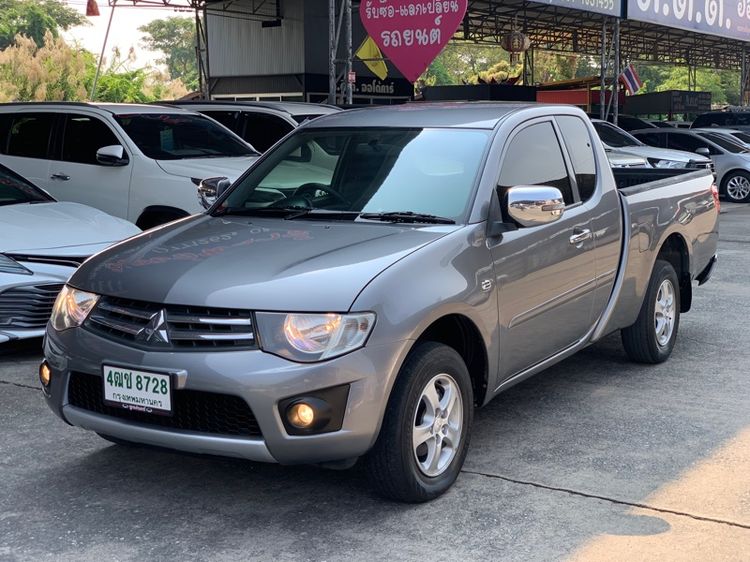 Mitsubishi Triton 2014 2.5 GLX Pickup ดีเซล เกียร์ธรรมดา เทา รูปที่ 3