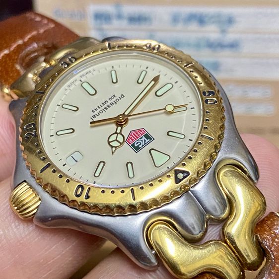 Tag Heuer หน้าครีม Boy สายหนังแท้ศูนย์ รูปที่ 3