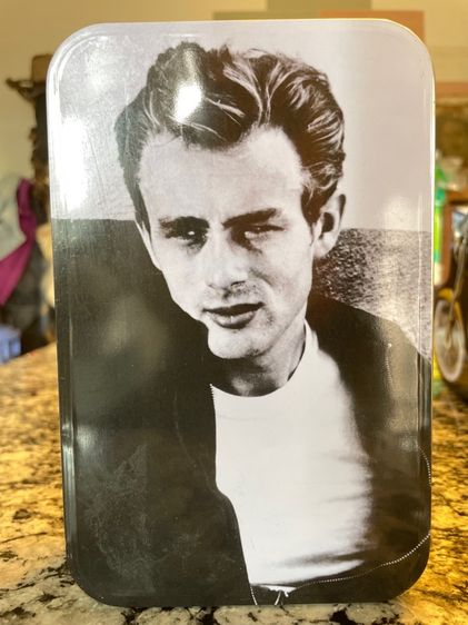 กล่องสังกะสีวินเทจเจมส์ ดีน (James Dean)