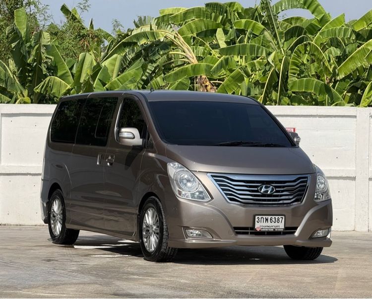 Hyundai Grand Starex 2013 2.5 VIP Utility-car ดีเซล ไม่ติดแก๊ส เกียร์อัตโนมัติ น้ำตาล