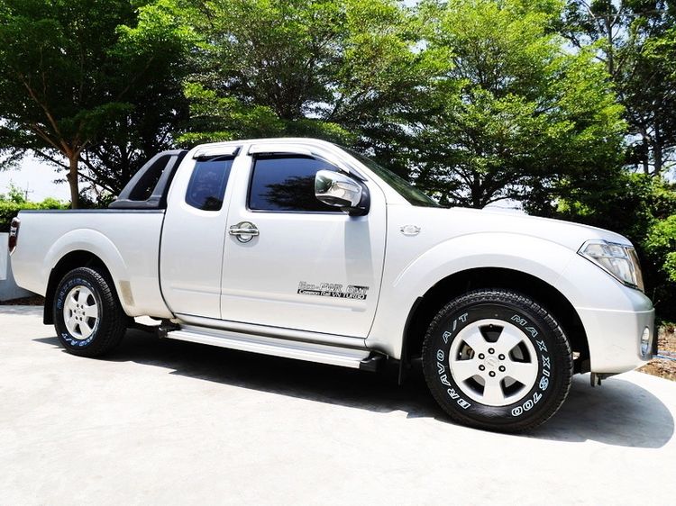 Nissan BIG-M FRONTIER NAVARA 2010 2.5 SE Pickup ดีเซล ไม่ติดแก๊ส เกียร์ธรรมดา บรอนซ์เงิน รูปที่ 2