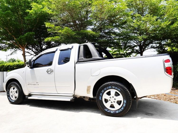 Nissan BIG-M FRONTIER NAVARA 2010 2.5 SE Pickup ดีเซล ไม่ติดแก๊ส เกียร์ธรรมดา บรอนซ์เงิน รูปที่ 3