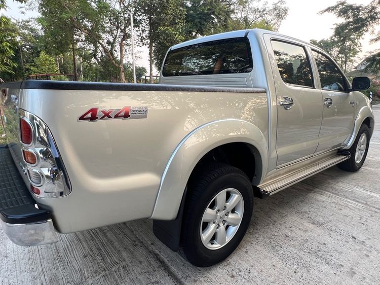 Toyota Hilux Vigo 2010 2.5 E 4WD Pickup ดีเซล เกียร์ธรรมดา เทา รูปที่ 3