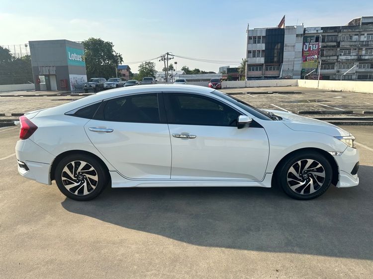 Honda Civic 2018 1.8 E Wise Edition i-VTEC Sedan เบนซิน ไม่ติดแก๊ส เกียร์อัตโนมัติ ขาว รูปที่ 4
