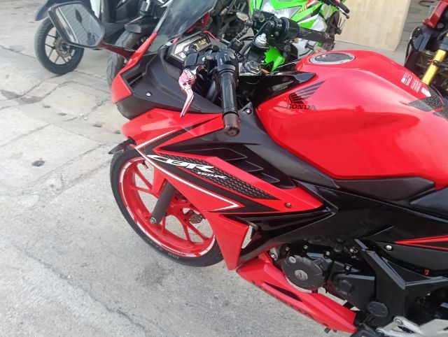 CBR150R โฉมใหม่ ปี21 abs เอกสารครบ รูปที่ 8