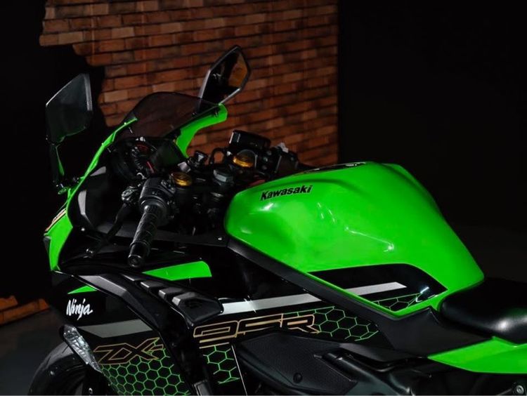 Kawasaki zx25r รูปที่ 3