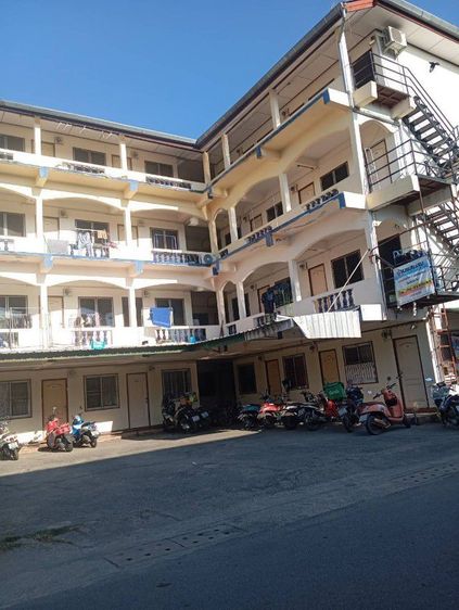 ตกแต่งครบ 🏢ขายหอพักทำเลดี💥
📍ย่านหนองประทีป
สถานีรถไฟ