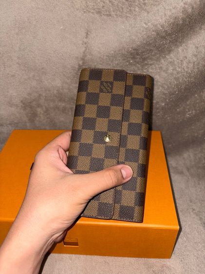 LV Wallet  รูปที่ 5