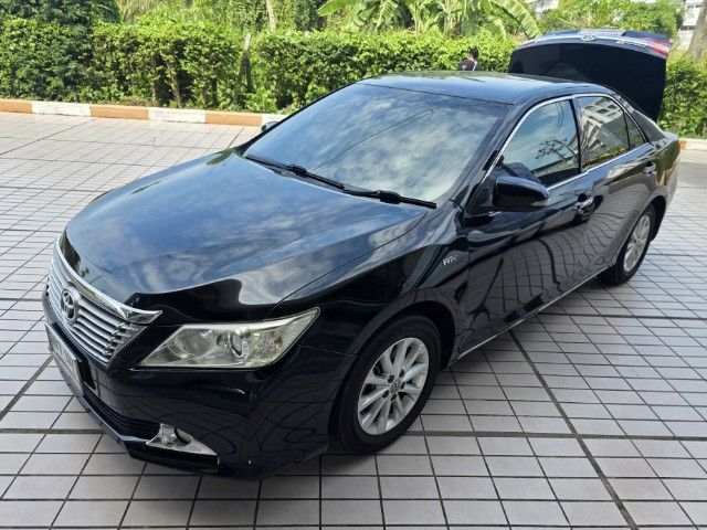 รถ Toyota Camry 2.0 G สี ดำ