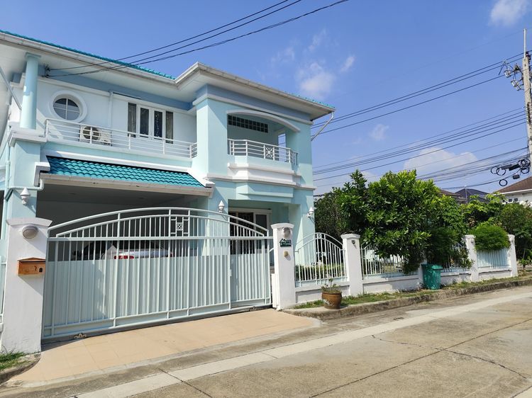 บ้านเดี่ยว มบ.ลัดดารมย์ หลังริมถนนเมนหมู่บ้าน ทำเลเยี่ยม โครงการติดถนนใหญ่ รัตนาธิเบศร์ หน้าทางเข้าติด MRT สีม่วง(ไทรม้า)