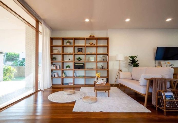 อื่นๆ ตกแต่งครบ สร้างเสร็จก่อน 2010 ใช่ ขายบ้านหรูรีโนเวทใหม่ รูปที่ 3