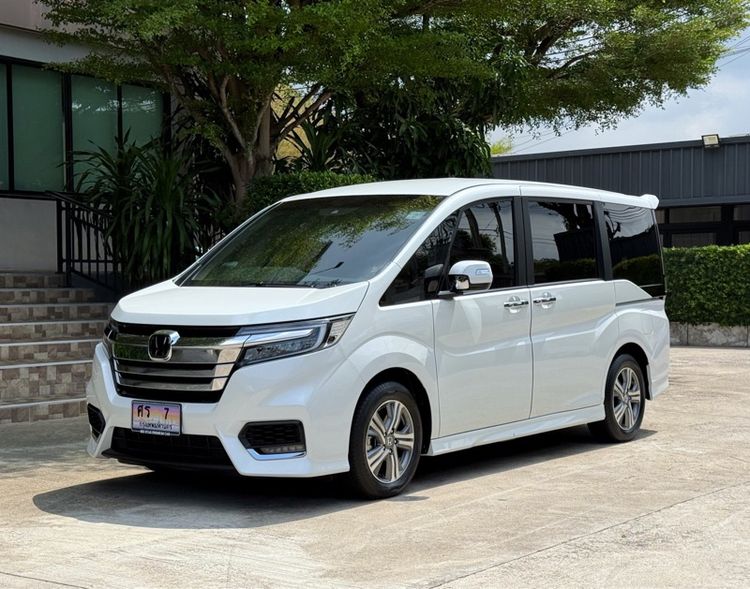 Honda Stepwagon 2022 2.0 Hybrid Van ไฮบริด ไม่ติดแก๊ส เกียร์อัตโนมัติ ขาว รูปที่ 4