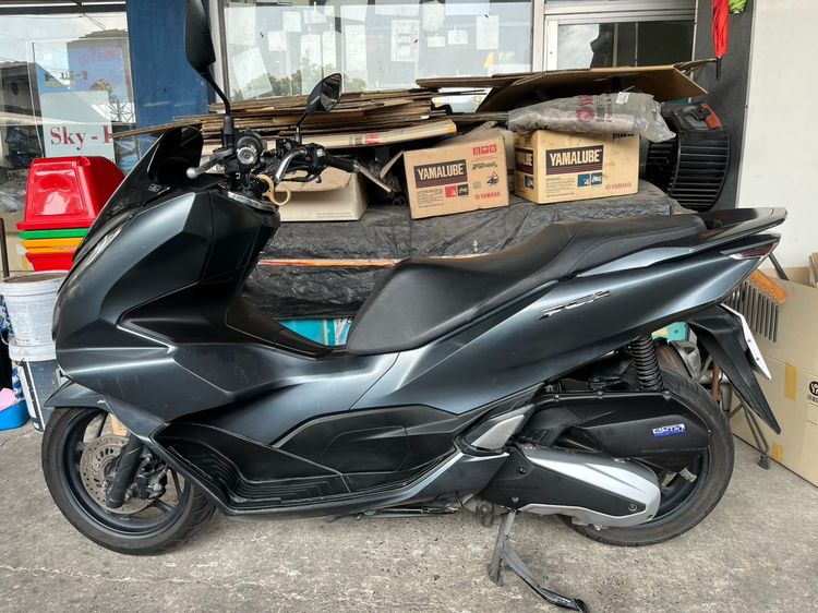 Honda 2022 ขาย PCX160ABS เดิมๆ 65000 รวมโอน