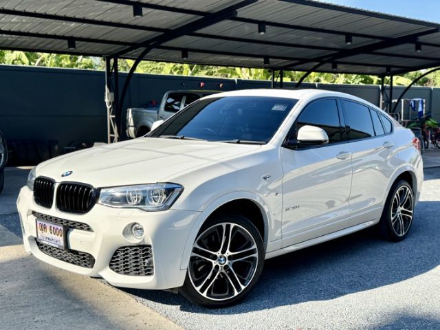 รถ BMW X4 2.0 xDrive20d M Sport 4WD สี ขาว