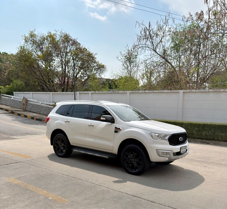 Ford Everest 2018 2.2 Titanium Plus Utility-car ดีเซล ไม่ติดแก๊ส เกียร์อัตโนมัติ ขาว รูปที่ 2