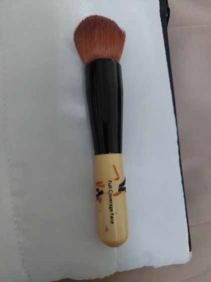 แปรงรองพื้น bobbi brown