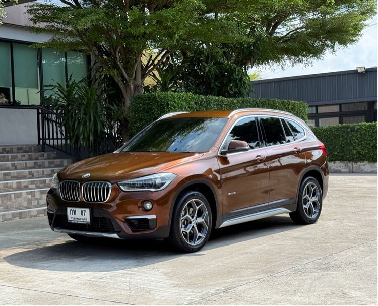 BMW X1 2017 1.5 sDrive18i xLine Utility-car เบนซิน ไม่ติดแก๊ส เกียร์อัตโนมัติ น้ำตาล รูปที่ 3