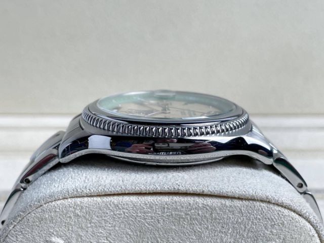 นาฬิกา Orient 100 ปี พระราชวังสนามจันทร์ รูปที่ 3