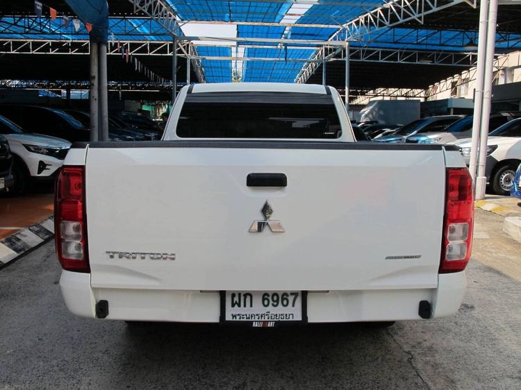Mitsubishi Triton 2024 2.4 Active Pickup ดีเซล ไม่ติดแก๊ส เกียร์ธรรมดา ขาว รูปที่ 4