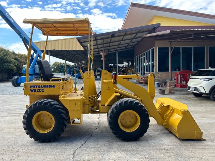 รถตักล้อยาง MITSUBISHI รุ่น WS200 บุ้งกี๋ 0.3 คิว  รถเก่านอกนำเข้า รูปที่ 6