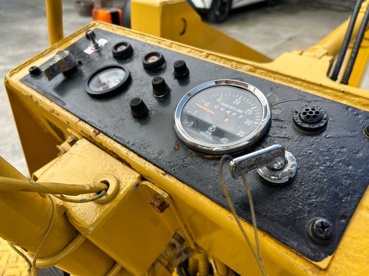 รถตักล้อยาง MITSUBISHI รุ่น WS200 บุ้งกี๋ 0.3 คิว  รถเก่านอกนำเข้า รูปที่ 11