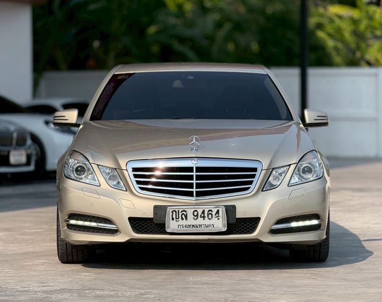 Mercedes-Benz E-Class 2011 E200 CGI Sedan เบนซิน ไม่ติดแก๊ส เกียร์อัตโนมัติ น้ำตาล รูปที่ 2