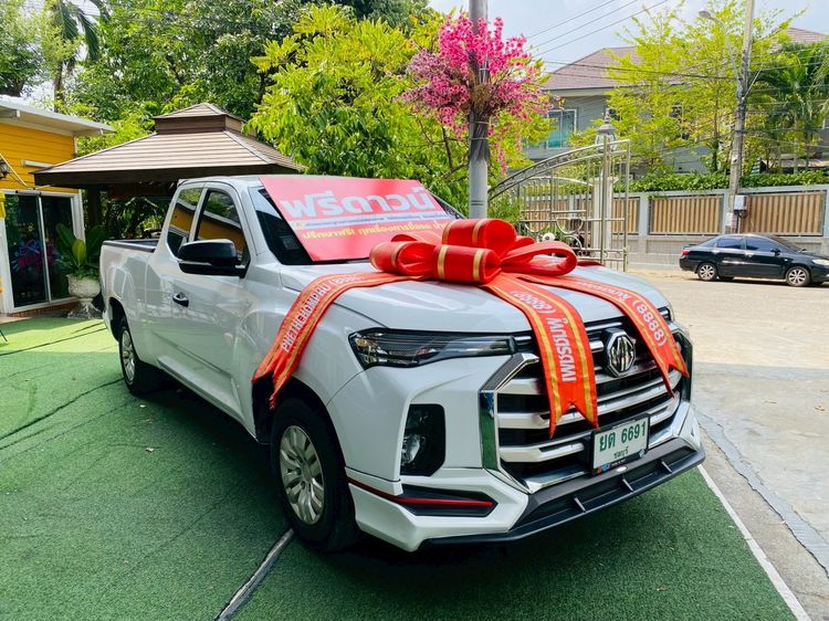 MG Extender 2024 2.0 Grand D Pickup ดีเซล ไม่ติดแก๊ส เกียร์ธรรมดา ขาว รูปที่ 3