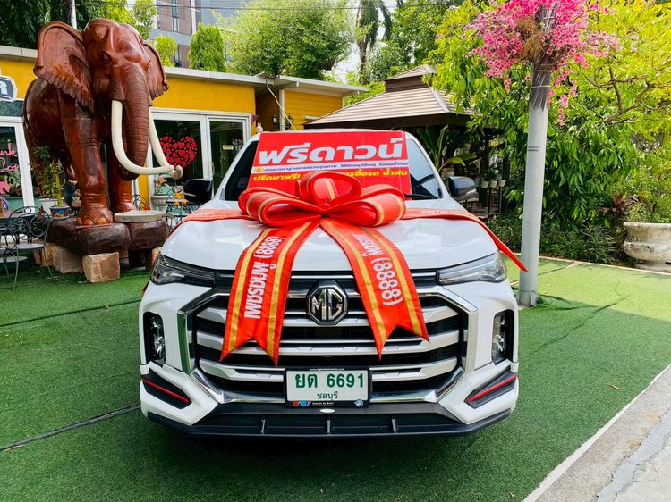 MG Extender 2024 2.0 Grand D Pickup ดีเซล ไม่ติดแก๊ส เกียร์ธรรมดา ขาว