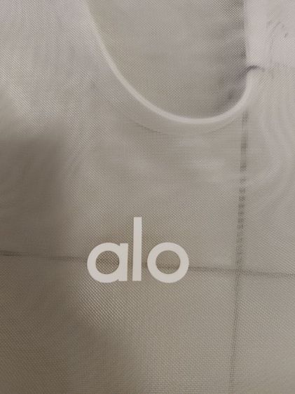 กระเป๋า alo แท้ ใหม่มากไม่เคยใช้
