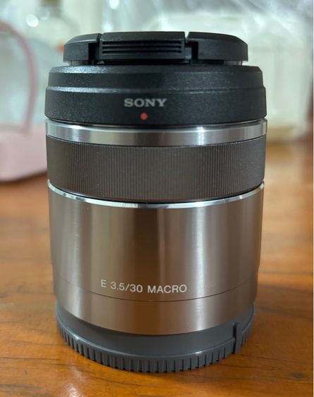 เลนส์มาโคร & ไมโคร SONY เลนส์ออโต้โฟกัส  e เมาท์ 30 mm. f3.5 สำหรับกล้อง APSC