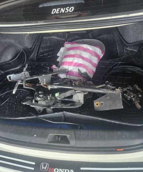 ขายชุดยกประตูปีกนก รถยนต์ Honda Accord G8 ตรงรุ่น รูปที่ 6