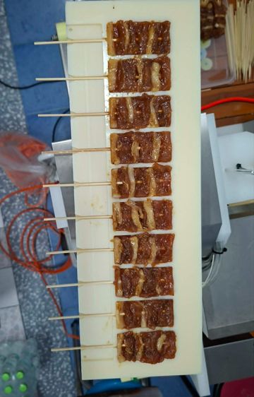 เครื่องเสียบหมูปิ้งโบราณ Automatic Pork รูปที่ 4