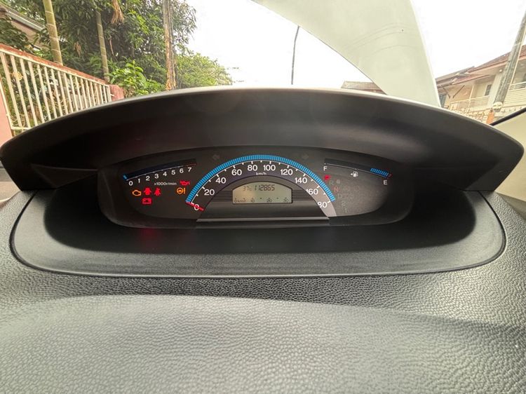 Honda Freed 2011 1.5 Limited Utility-car เบนซิน ไม่ติดแก๊ส เกียร์อัตโนมัติ ขาว รูปที่ 2