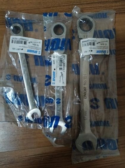 เครื่องมือก่อสร้าง UNIOR 161 ปากตายข้าง-แหวนฟรีข้าง พับได้ 10,13,17 mm.

