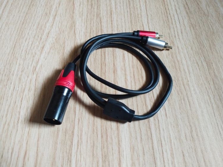 สายเคเบิลและตัวแปลง สายแปลง XLR ตัวผู้ to RCA ตัวผู้ สัญญาณเสียงแบบ Stereo (สเตอรีโอ) ความยาวสาย 1 เมตร