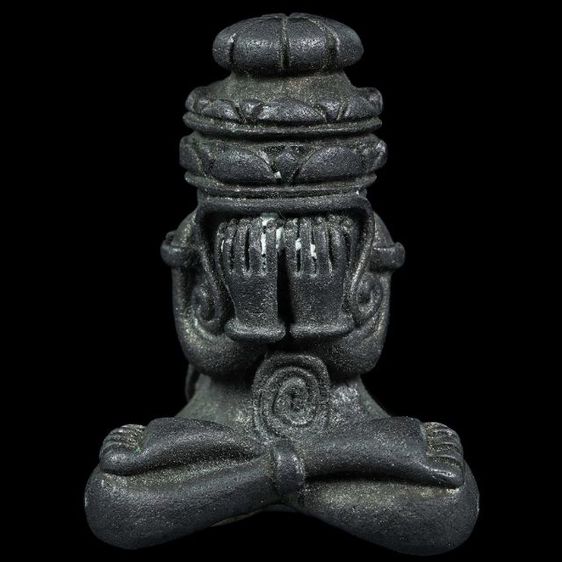 ลอยองค์ปิดตาเภตรา ปี43 เนื้อแร่