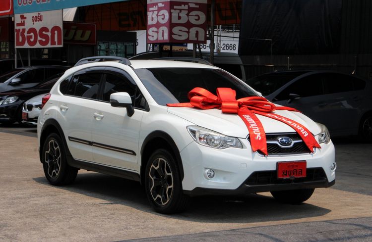 Subaru XV 2015 2.0 XV 4WD Utility-car เบนซิน ไม่ติดแก๊ส เกียร์อัตโนมัติ ขาว