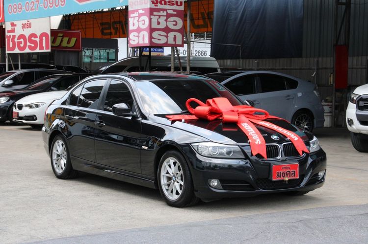 BMW Series 3 2011 318i Sedan เบนซิน ไม่ติดแก๊ส เกียร์อัตโนมัติ ดำ