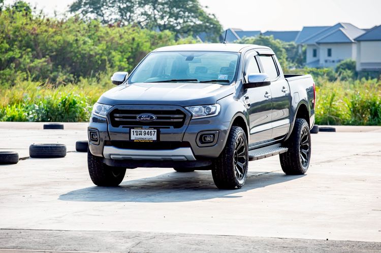 รถ Ford Ranger 2.2 XLT สี เทา