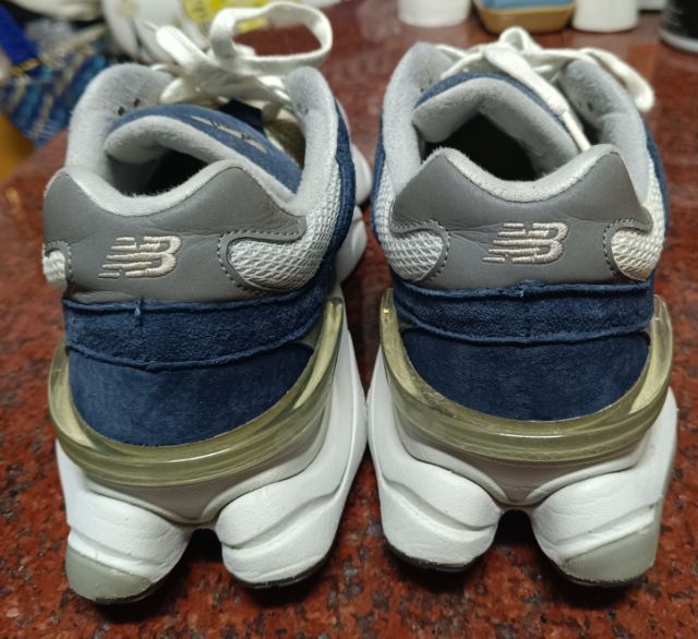 ขายถูก New Balance U9060HMS สีขาวตัดเขียว นิยม size 41.5-260cm สภาพสวย ของแท้ รูปที่ 12