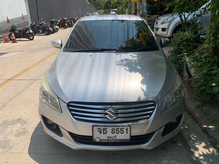 Suzuki Ciaz 2018 1.2 GLX Sedan เบนซิน เกียร์อัตโนมัติ บรอนซ์เงิน รูปที่ 2