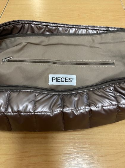กระเป๋าแบรนด์ PIECES รูปที่ 6