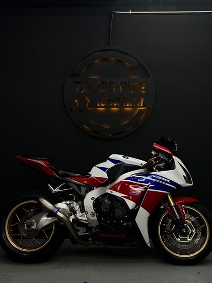 CBR1000RR 2012 จด 2014 TRI-COLOR รูปที่ 4